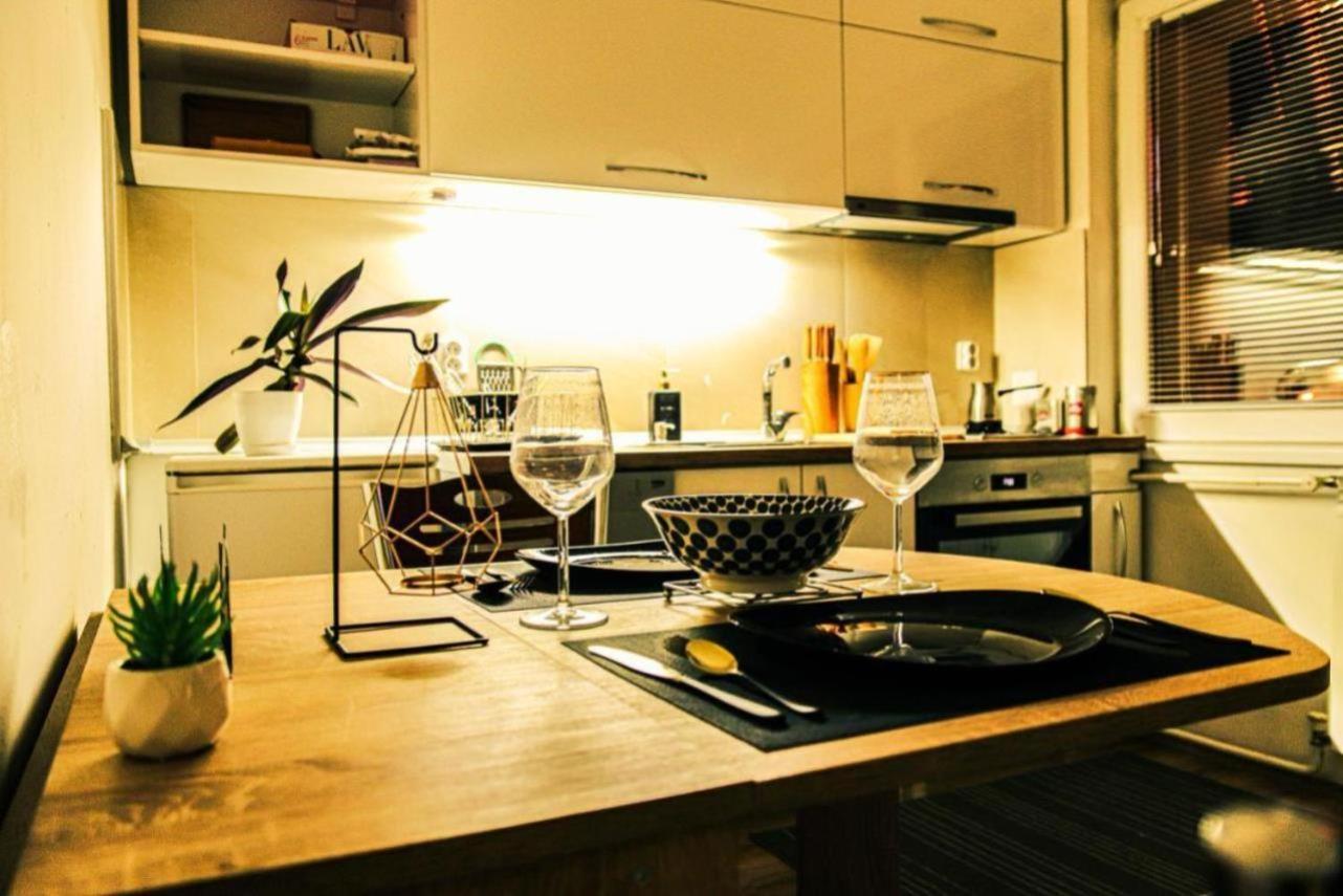Rooftop Apartment At Mainsquare سكوبجي المظهر الخارجي الصورة